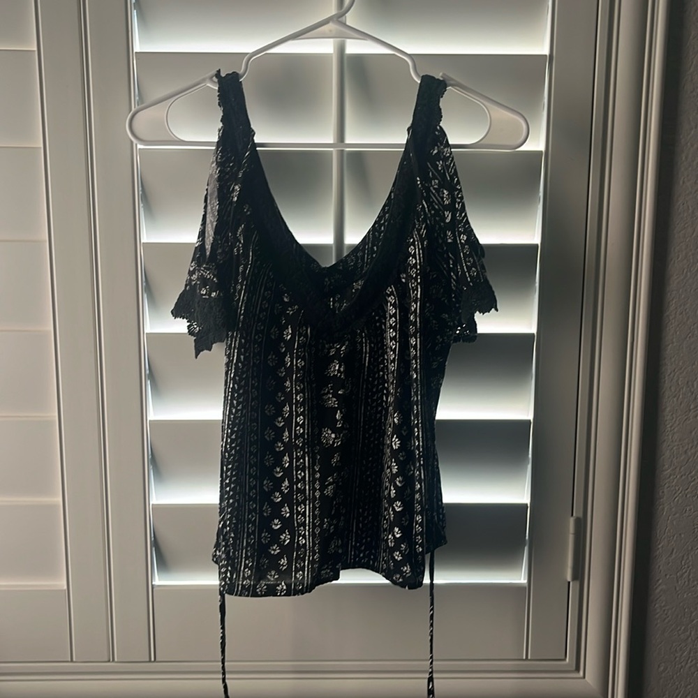 Black shirt